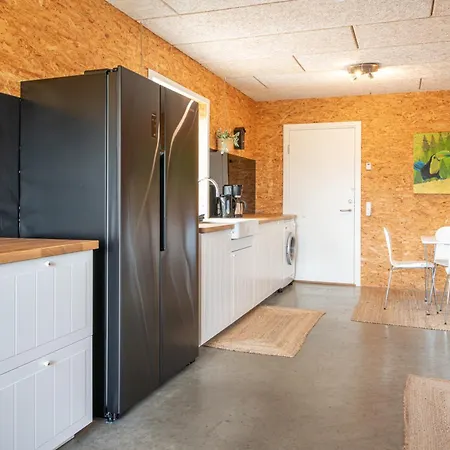 Fuglhus - Hyggelig Ferie Pa Landet Ferienhaus